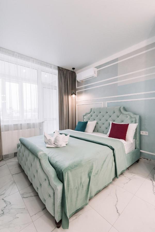 Royal Tower Vip Smart Apartments 1 Kiev Ngoại thất bức ảnh