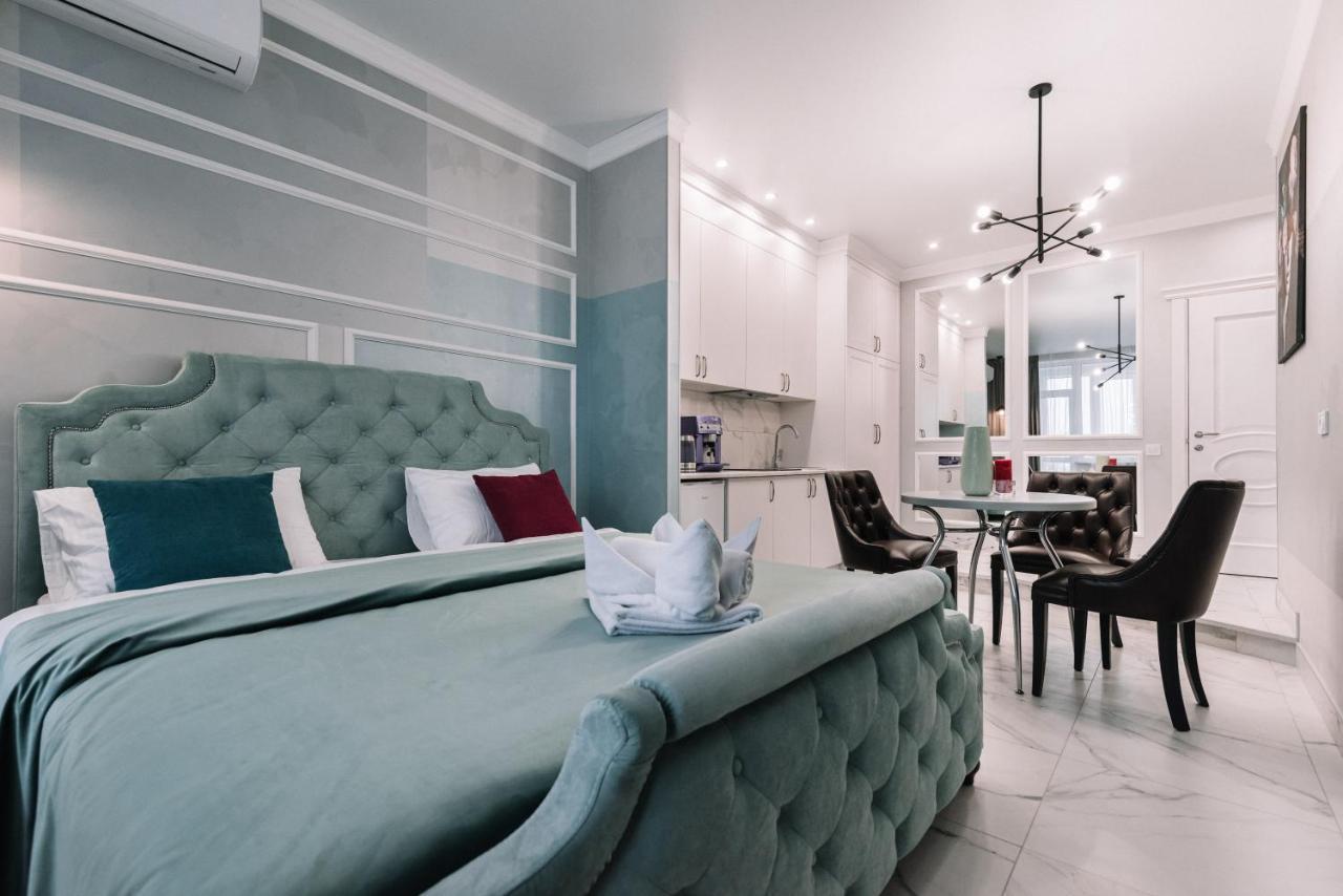 Royal Tower Vip Smart Apartments 1 Kiev Ngoại thất bức ảnh
