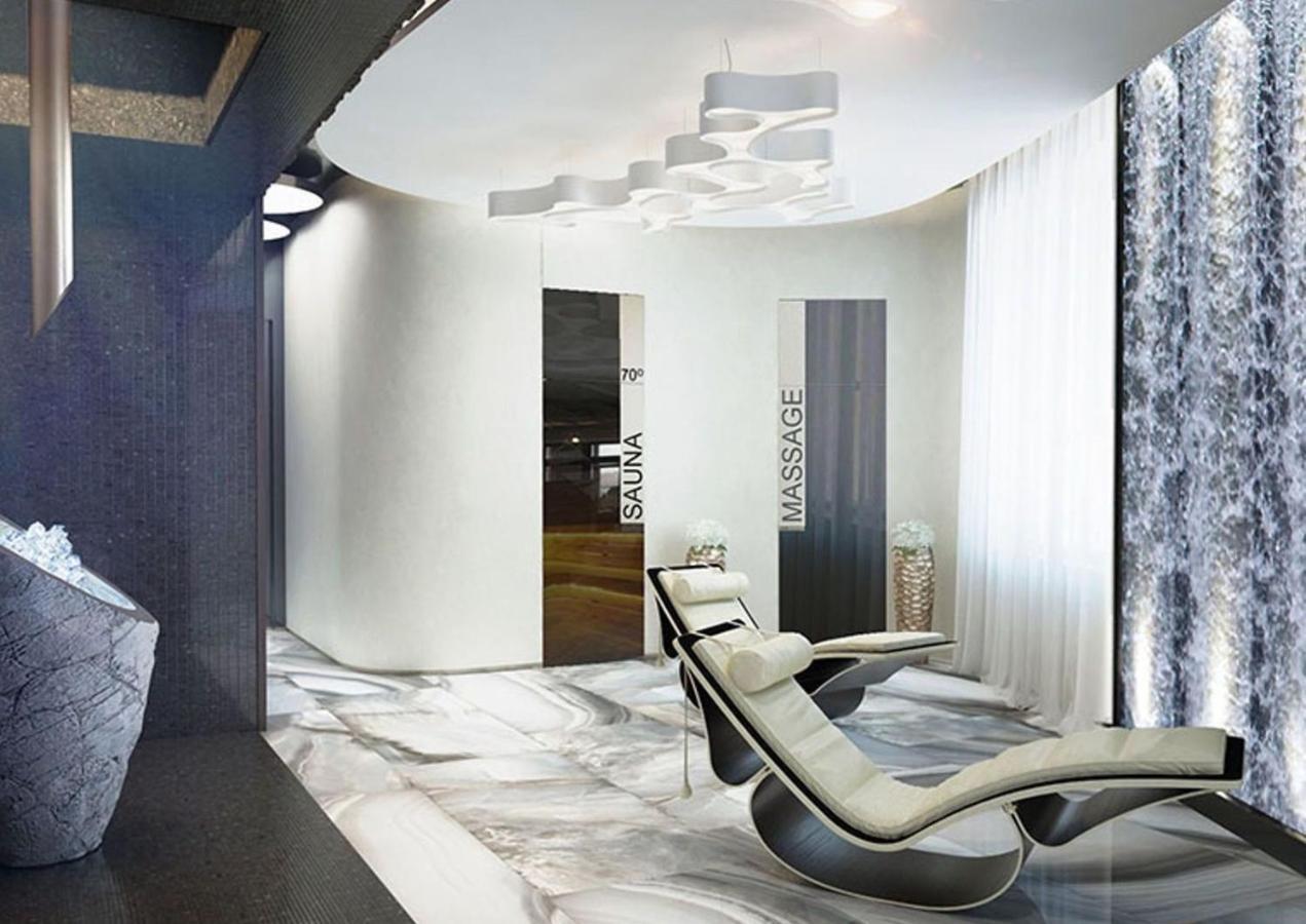 Royal Tower Vip Smart Apartments 1 Kiev Ngoại thất bức ảnh