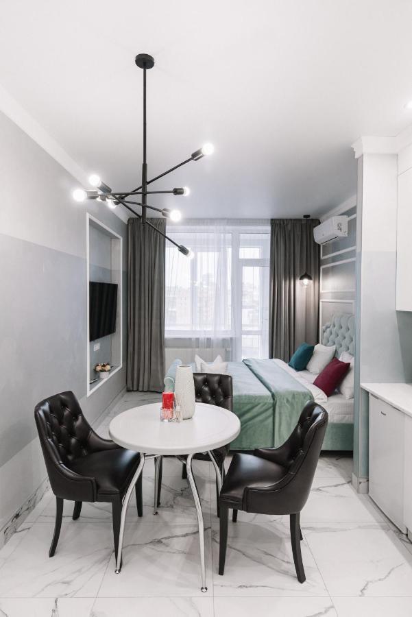 Royal Tower Vip Smart Apartments 1 Kiev Ngoại thất bức ảnh