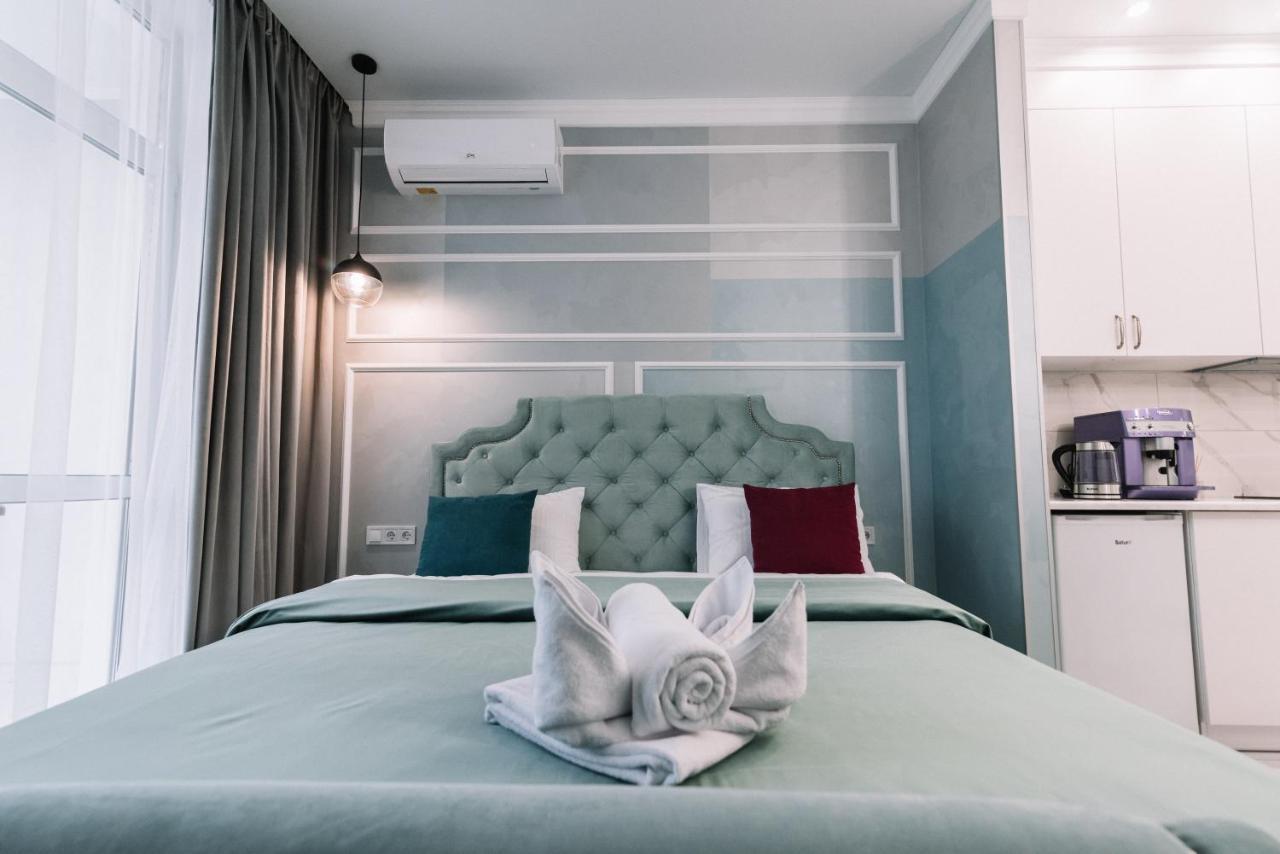 Royal Tower Vip Smart Apartments 1 Kiev Ngoại thất bức ảnh